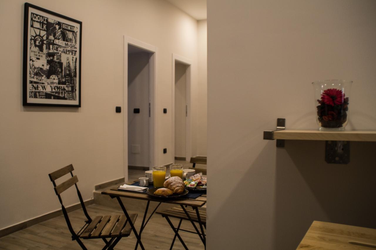 Interno 10 Cavour Bed and Breakfast Νάπολη Εξωτερικό φωτογραφία